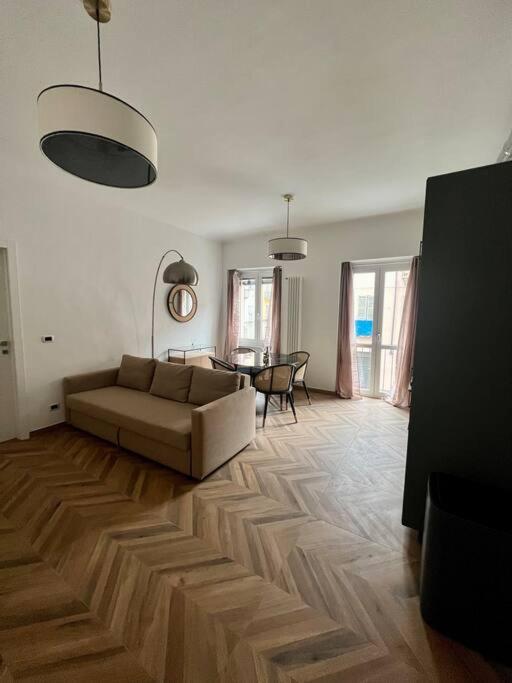 Casa Sassari - Vicino Porta Susa F.S. 토리노 외부 사진